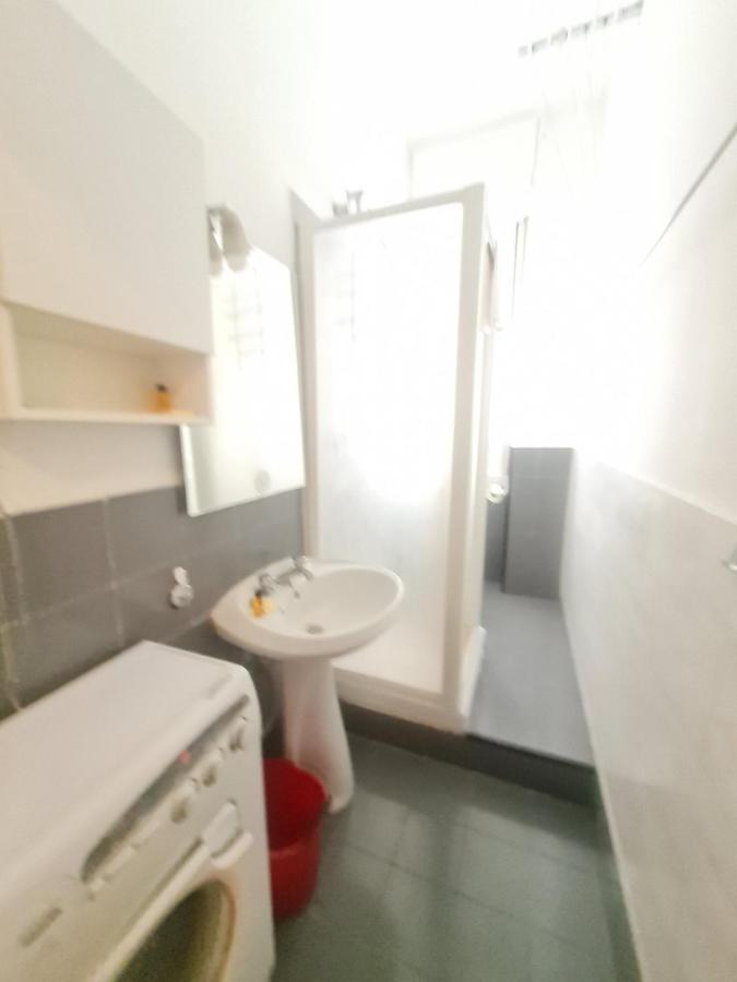 Santa Maria Valle Apartment Мілан Екстер'єр фото